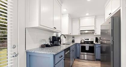 Benton Blue-1/2 Mi to Downtown-Perfect for Bikers