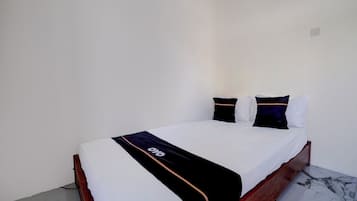 Kamar Double Standar | Seprai linen