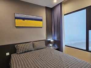 Deluxe Room, City View | In-room safe, desk, laptop workspace, soundproofing