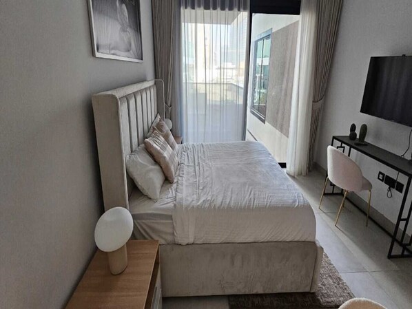 Departamento, 1 habitación, alberca privada, vista a la ciudad | 1 habitación 