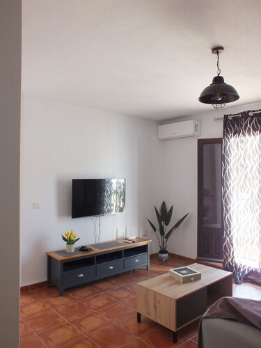 Casa WALT. Apartment Boutique Unique accommodation with excellent location.