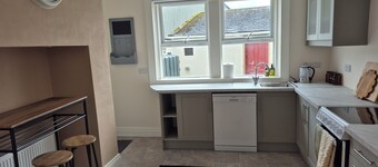 Newly renovated 4 bedroom house