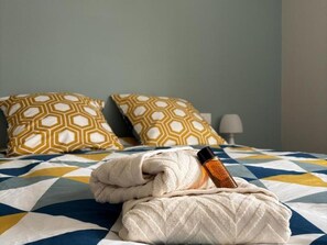 2 bedrooms, Internet