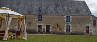 Room in renovated farmhouse - Nature and comfort with parking