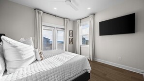 6 bedrooms, iron/ironing board, free WiFi, bed sheets