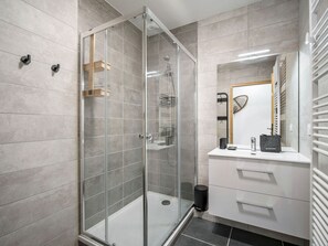 Hair dryer - Comfortable T3 Apartment in Les Saisies with Balcony and Parking (Les Saisies)