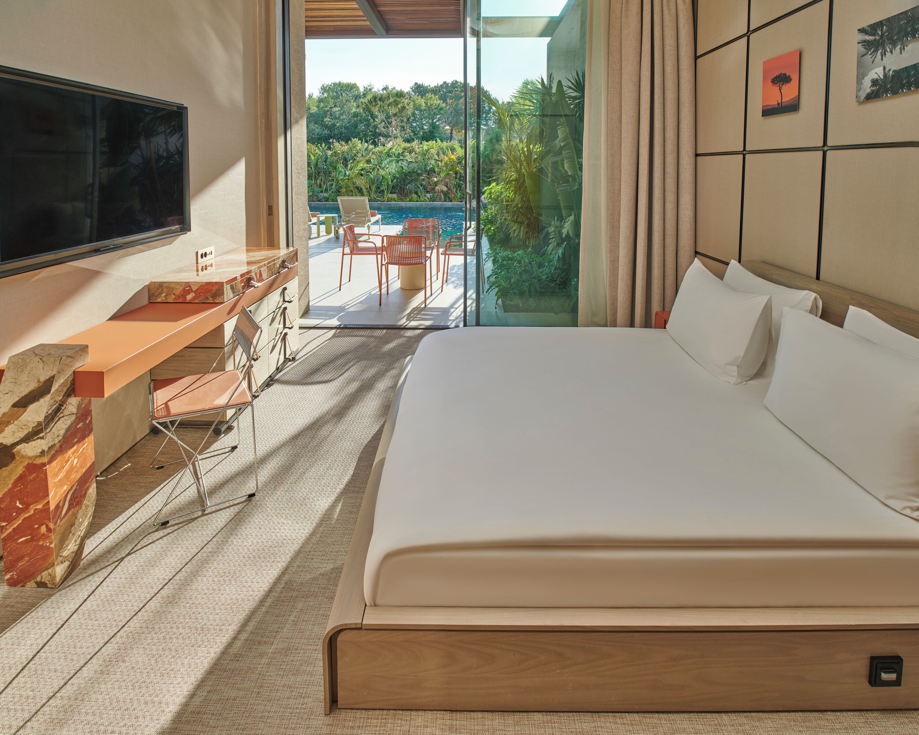 Premium bedding, minibar, in-room safe, soundproofing