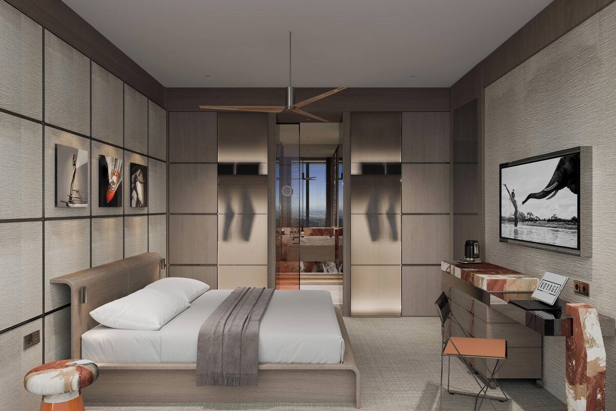 Een minibar, een kluis op de kamer, gratis wifi, beddengoed