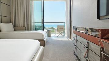 Premium bedding, minibar, in-room safe, soundproofing