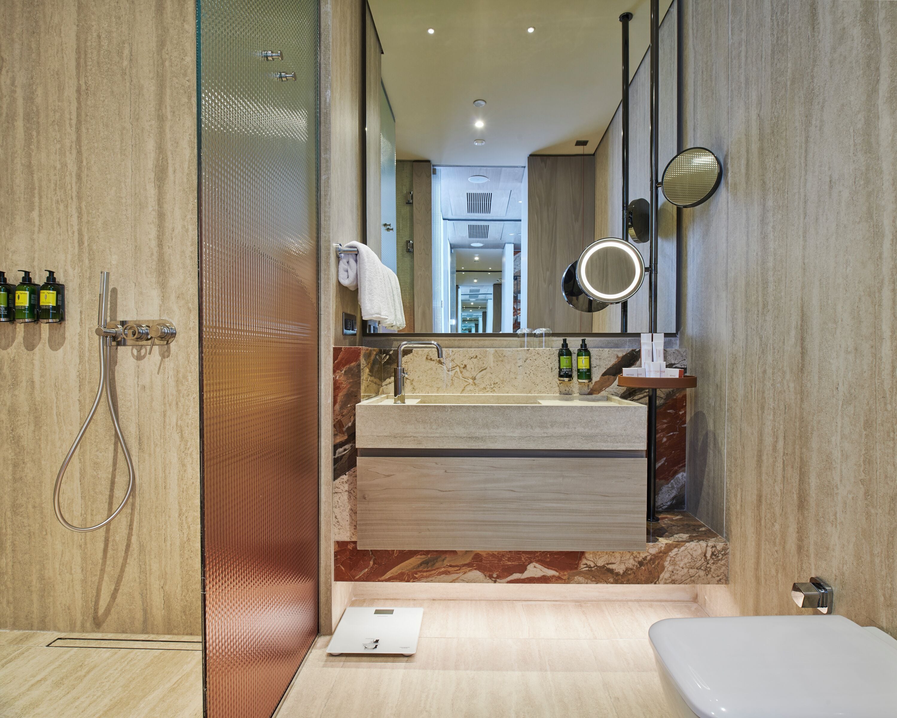 Hair dryer, towels, soap, shampoo