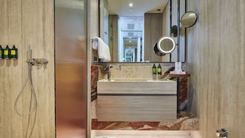 Hair dryer, towels, soap, shampoo