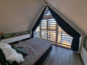 4 chambres, accès Internet, draps fournis