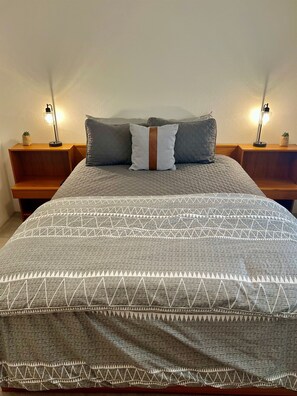 3 Schlafzimmer, Schreibtisch, Bügeleisen/Bügelbrett, kostenloses WLAN