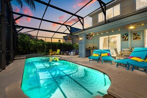 屋内プール、温水プール