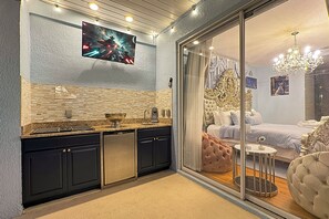 5 bedrooms, iron/ironing board, travel cot, free WiFi