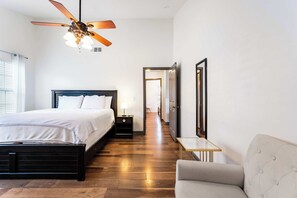 3 dormitorios, tabla de planchar con plancha, wifi y ropa de cama