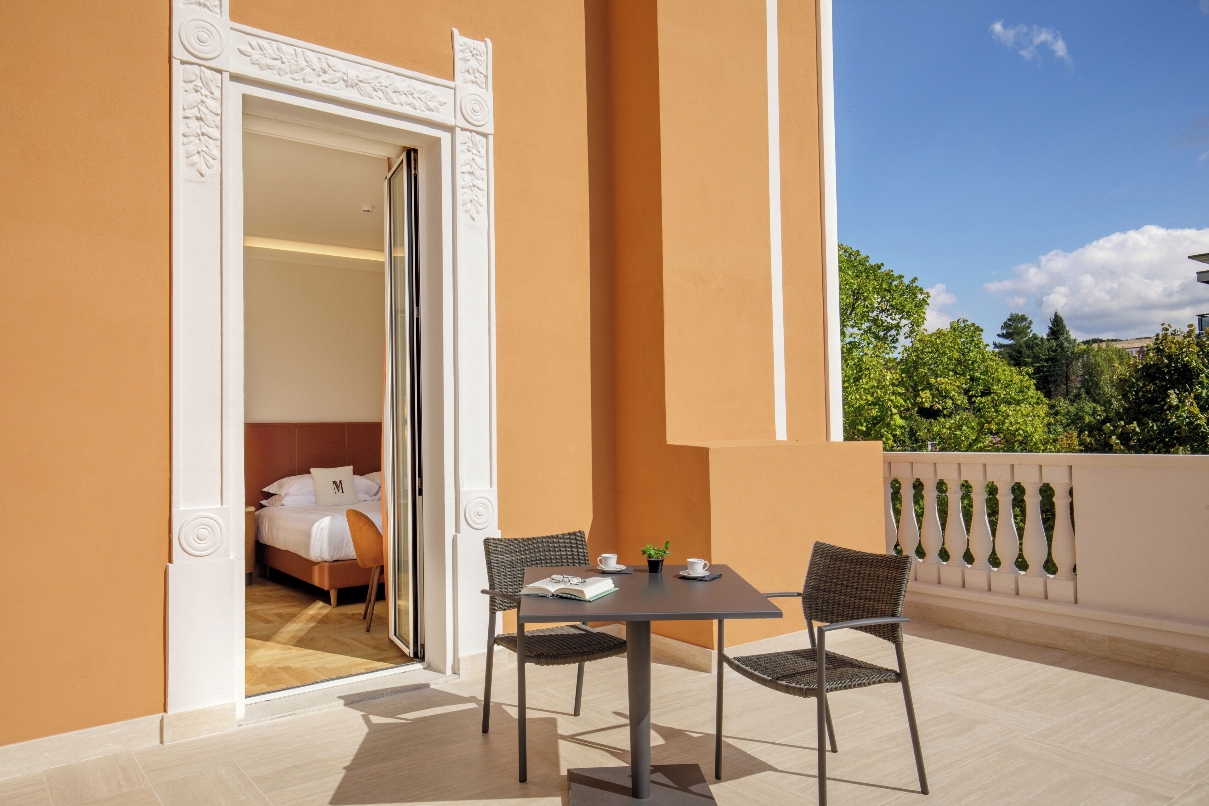 Chambre Supérieure, 1 très grand lit, terrasse | Terrasse/Patio