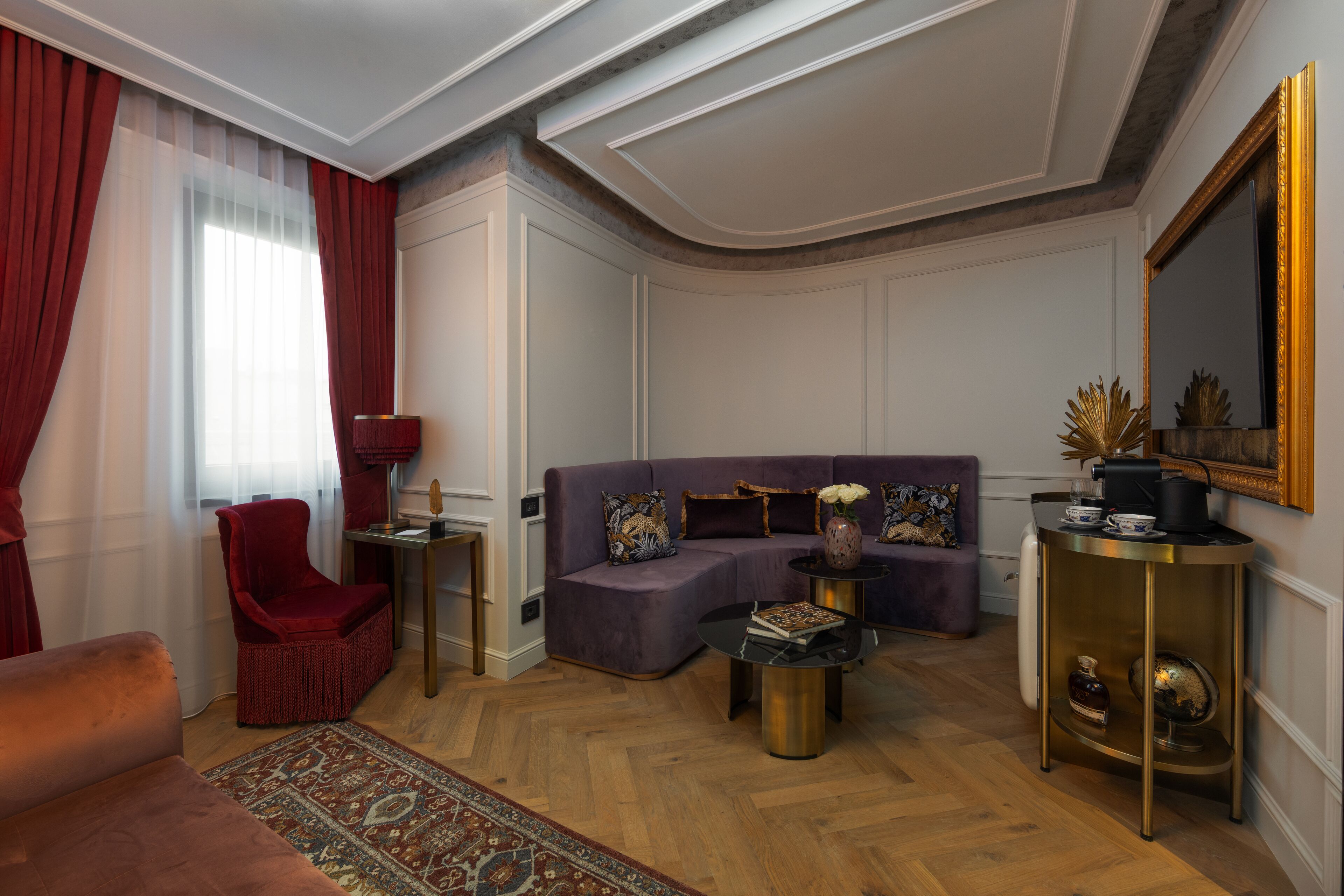 デラックス ダブルルーム | 高級寝具、羽毛の掛け布団、ミニバー、セーフティボックス (室内)