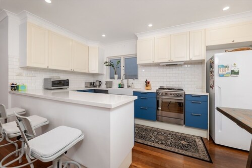 Coastal Character – 3BR Mosman Park Home with Backyard & Charm