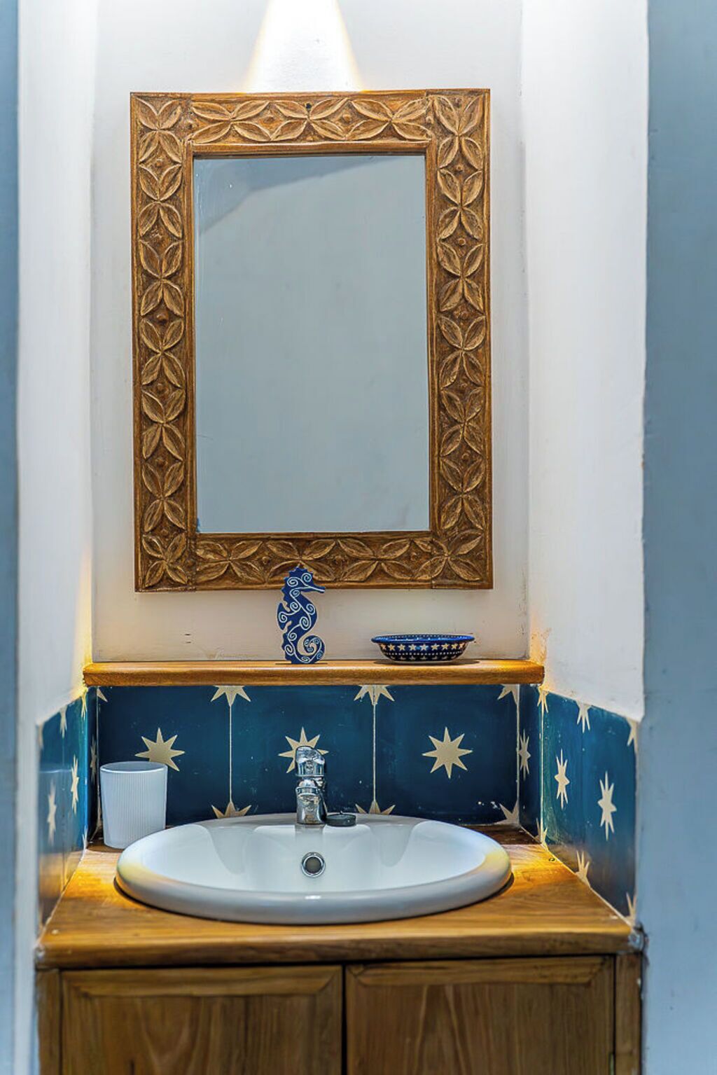 Shower, towels, soap, toilet paper