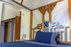 1 habitación, tabla de planchar con plancha y wifi 