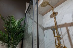 Apartment - Design in Corso Francia 2 by Wonderful Italy (Turin)