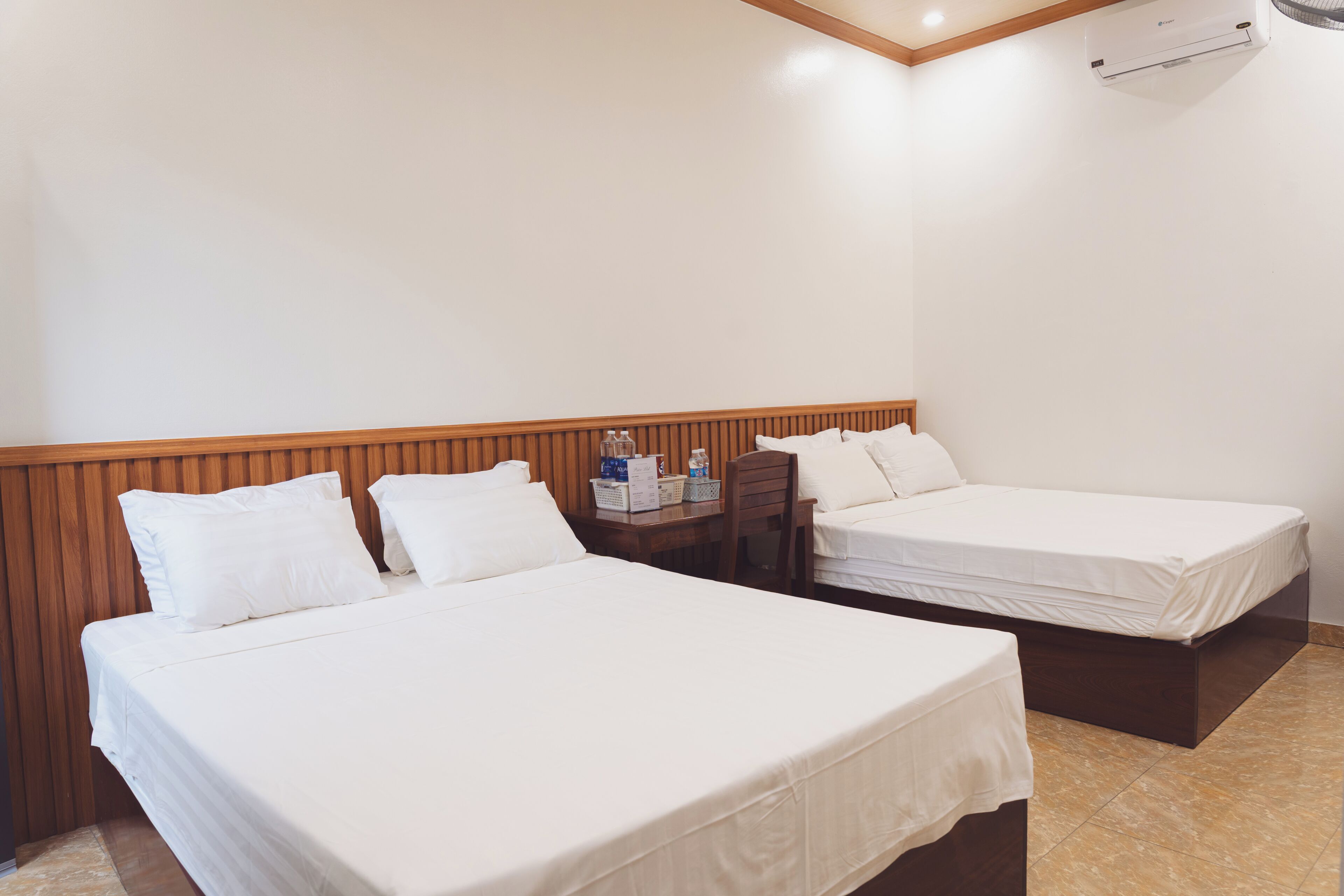 Habitación estándar con 1 cama matrimonial o 2 individuales, para no fumadores, Terraza | Ropa de cama de alta calidad, edredón y camas con efecto memoria 