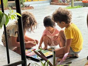 Zona de juegos infantil al aire libre
