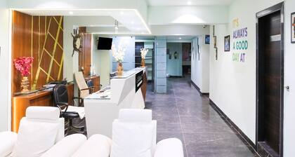 Collection O Vijay Nagar Square Formerly Hotel A5