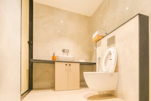 Chambre Standard | Salle de bain | Peignoirs, pantoufles