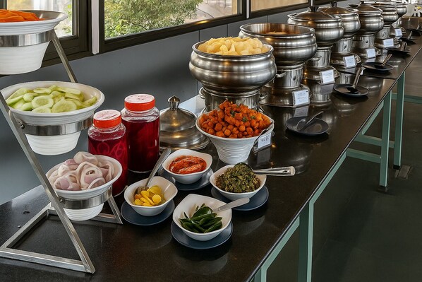 Daily buffet breakfast (INR 500 per person)