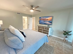 2 bedrooms, free WiFi - Captain's Quarters 217C Fully Renovated Oceanfront Condo (St. Augustine)
