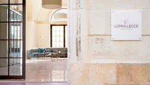Property entrance - Lùmia Lecce - Urban Residence (Lecce)