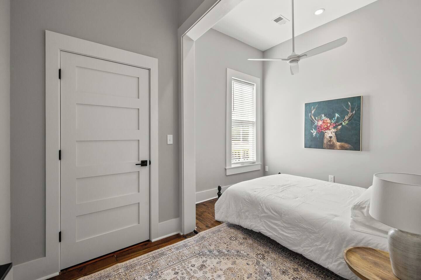 2 間睡房、免費 Wi-Fi