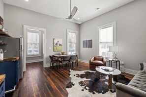 Téléviseur connecté, bureau