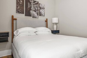 2 slaapkamers, een strijkplank/strijkijzer, gratis wifi