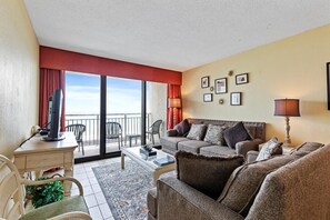 TV - Carolina Winds 8801, A Family-Friendly Condo with Pools & Lazy River (Myrtle Beach)