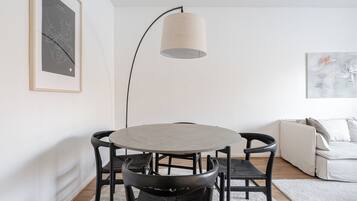 Comfort Apartment | Dining room