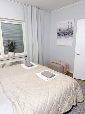 Comfort Apartment | Laptop workspace, free WiFi, bed sheets