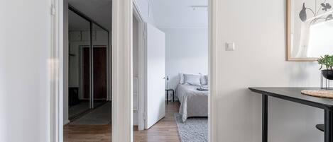 Comfort Apartment | Laptop workspace, free WiFi, bed sheets