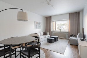 Comfort Apartment | Dining room