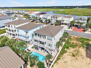 Exterior - Private Pool & Tiki Bar | 5 minute walk to beach! (Ocean Isle Beach)