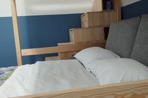 3 Schlafzimmer, Bügeleisen/Bügelbrett, WLAN, Bettwäsche
