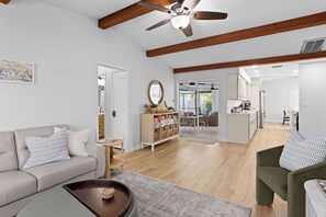 Fernseher, Videospiele, Arbeitsbereiche