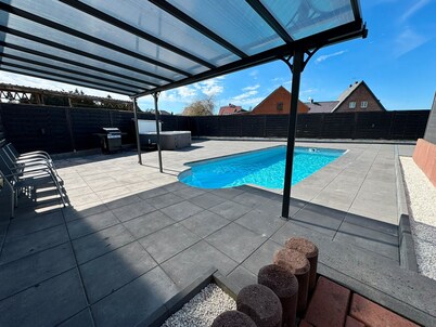 Holiday Home 'Fewo Neubörger Wellness' with Private Pool, Wi-Fi and Air Conditioning