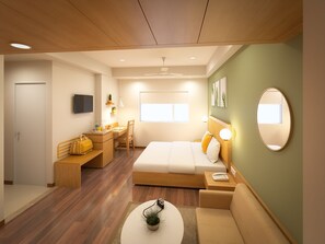 デラックス ダブルルーム | デスク、ノートパソコン用作業スペース、アイロン / アイロン台、WiFi (無料)
