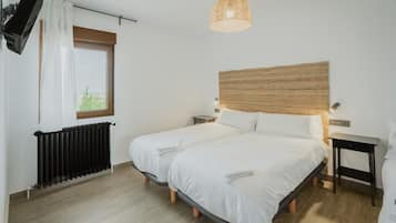 5 chambres, fer et planche Ă repasser, Wi-Fi, draps fournis