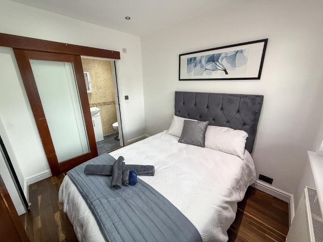 Apartment, 4 Bedrooms, Patio, Garden View