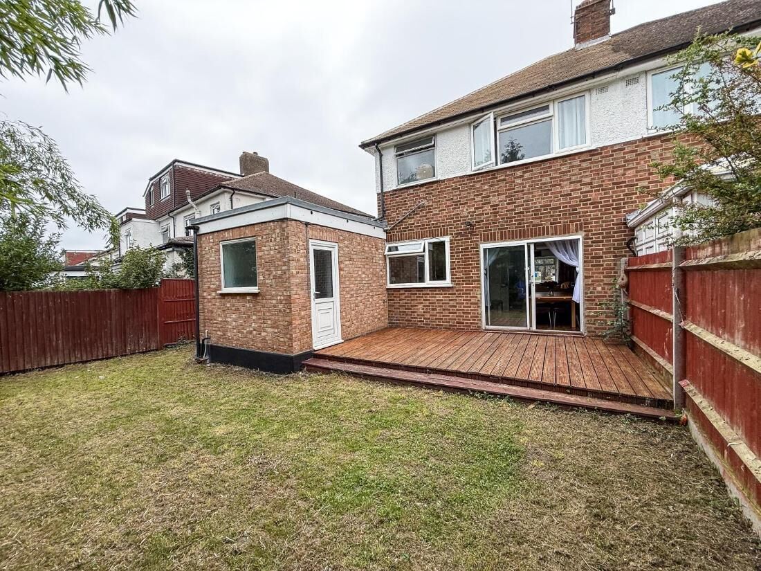 Apartment, 4 Bedrooms, Patio, Garden View | Front of property