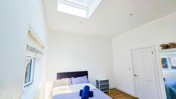 3 bedrooms, soundproofing